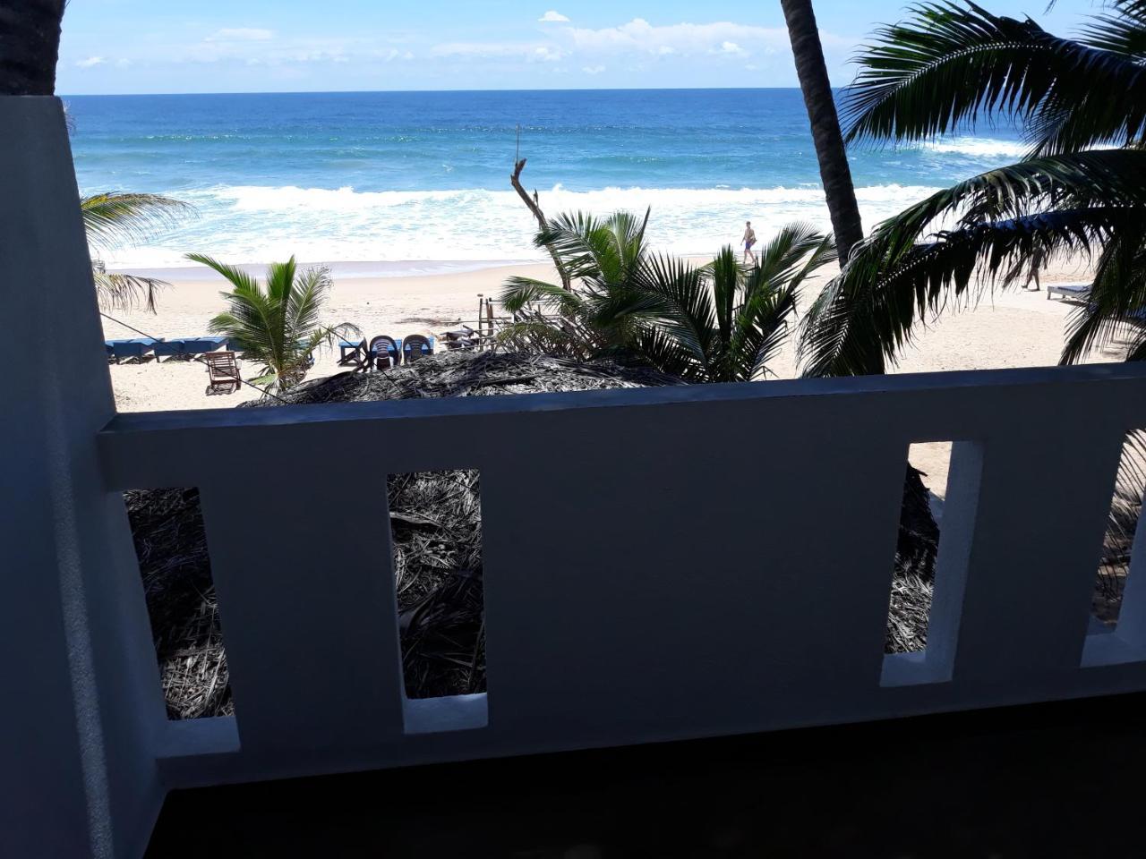 Copacabana Beach Hotel 希克杜沃 外观 照片